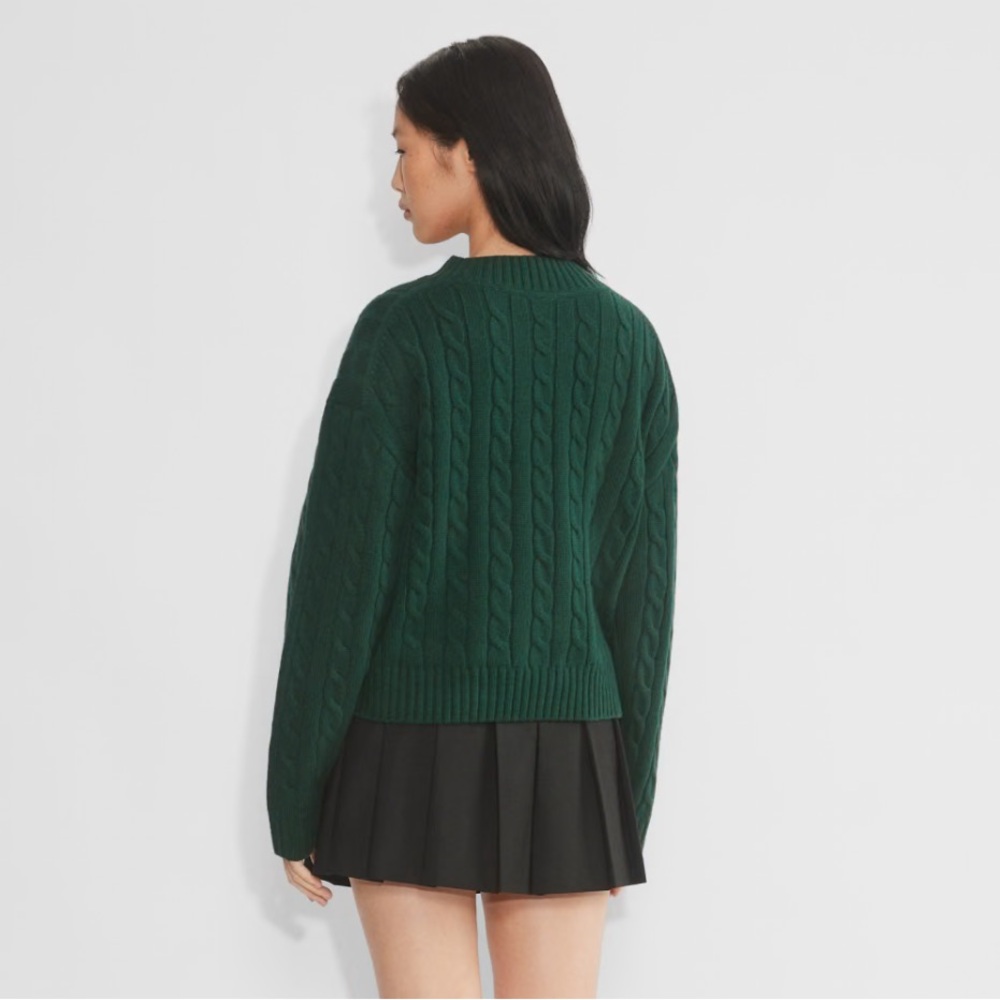 Aritzia Trifle sweater - Picture 5 of 10